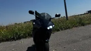 Yamaha YZF R6 (2003 - 04)  (14)