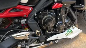 Triumph Street Triple R ABS (2013 - 17)  (2)