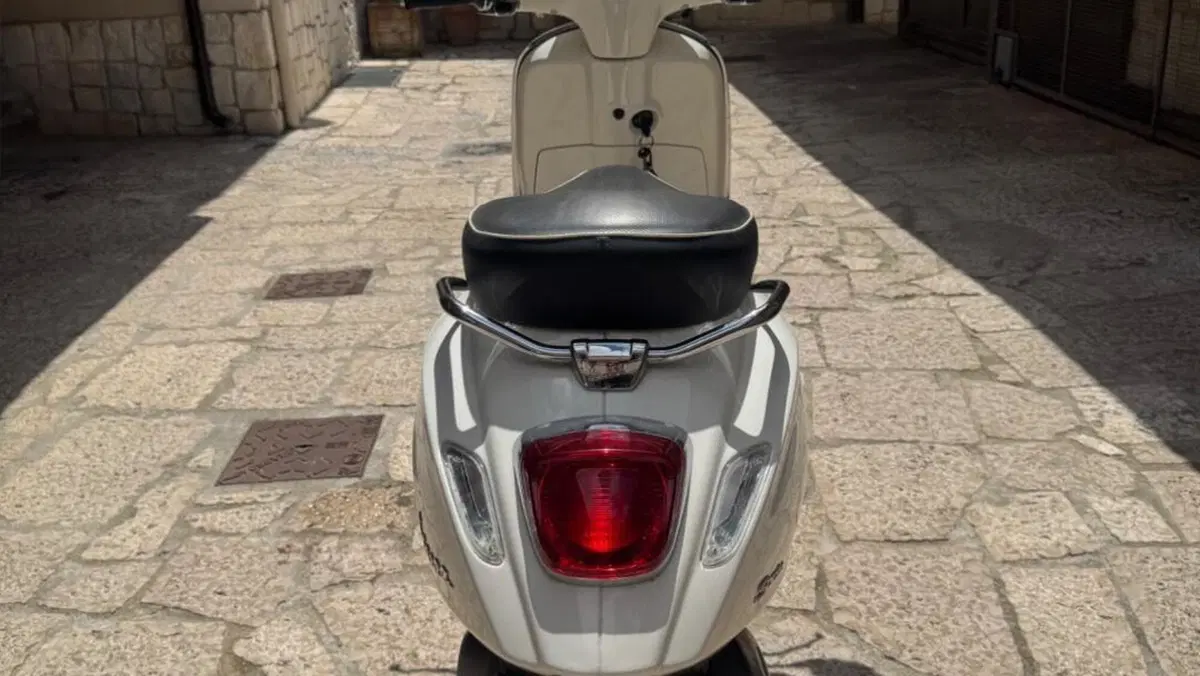 Vespa Sprint 50 (2021 - 24)  (4)