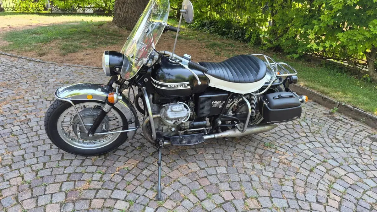 Moto Guzzi  