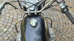 Moto Guzzi   (3)