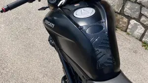 Ducati Streetfighter 848 (2011 - 15)  (3)