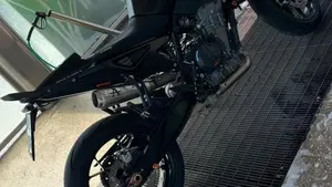 KTM 890 Duke (2021 - 23)  (2)