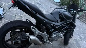 Suzuki Gladius 650 SFV ABS (2009 - 15)  (2)