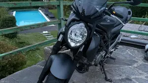 Suzuki Gladius 650 SFV ABS (2009 - 15)  (7)