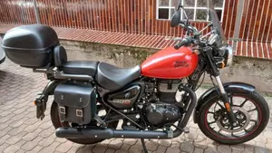 Royal Enfield Meteor 350 (2021 - 26)  (5)