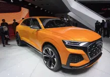 Audi Q8 avrà una nuova generazione: arriverà tra qualche anno e potrebbe essere ancora più potente