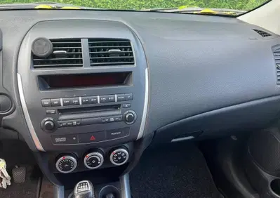 Mitsubishi ASX 1.8 DI-D 150 CV 4WD Intense Panoramic (7)
