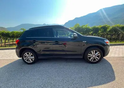 Mitsubishi ASX 1.8 DI-D 150 CV 4WD Intense Panoramic (11)