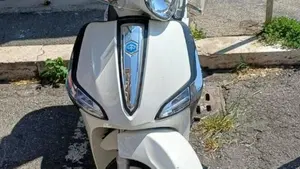 Piaggio Liberty 150 3V S ABS (2021 - 24)  (4)