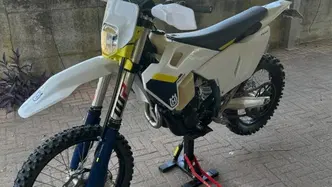 Husqvarna FE 250 (2025) usata