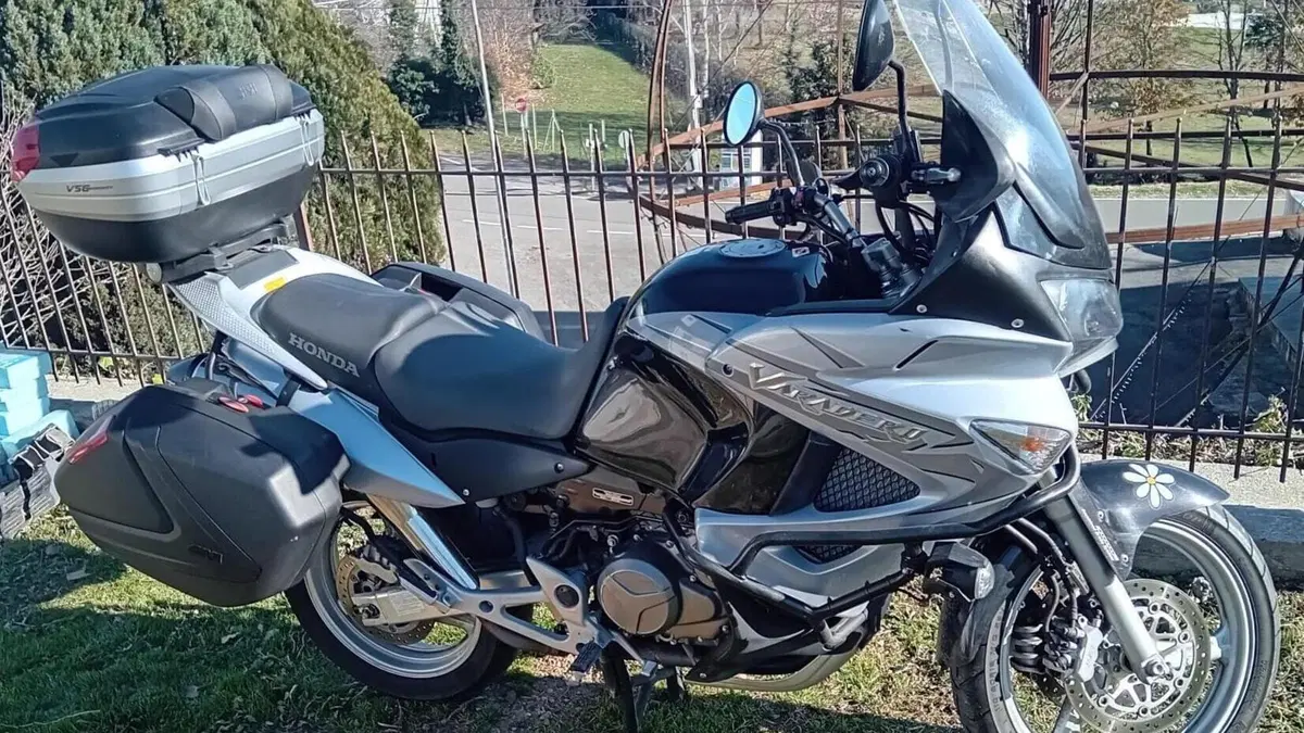 Honda Varadero 1000 (2003 - 11)  (2)