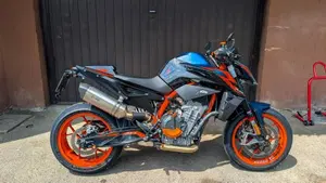 KTM 890 Duke R (2022 - 23)  (2)