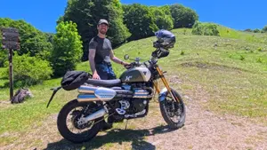 Triumph Scrambler 1200 XE (2026)  (3)