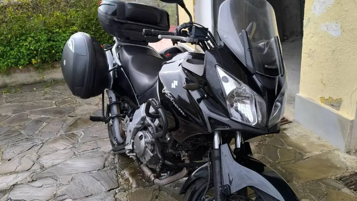 Suzuki V-Strom 650DL (2004 - 06)  (2)