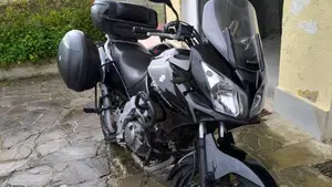 Suzuki V-Strom 650DL (2004 - 06)  (2)