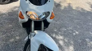 Aprilia Pegaso 650 IE (2001 - 02)  (2)
