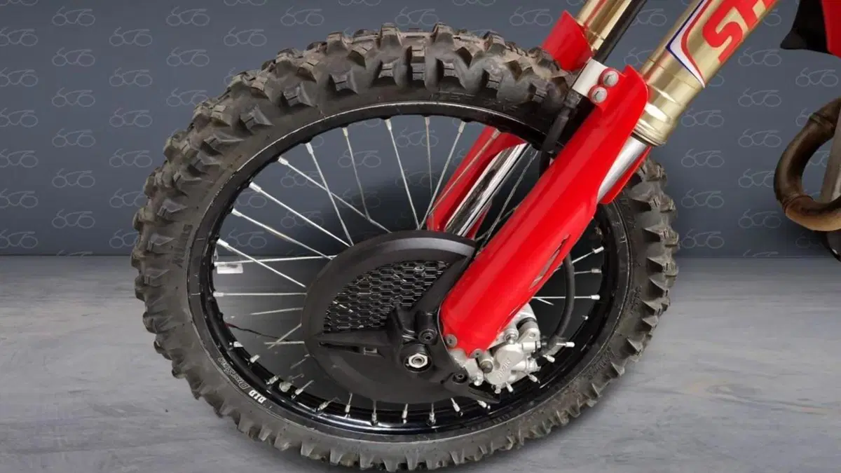 Honda CRF 250RX Enduro (2023)  (6)