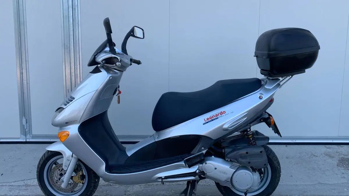 Aprilia Leonardo 150 (1997 - 02)  (2)