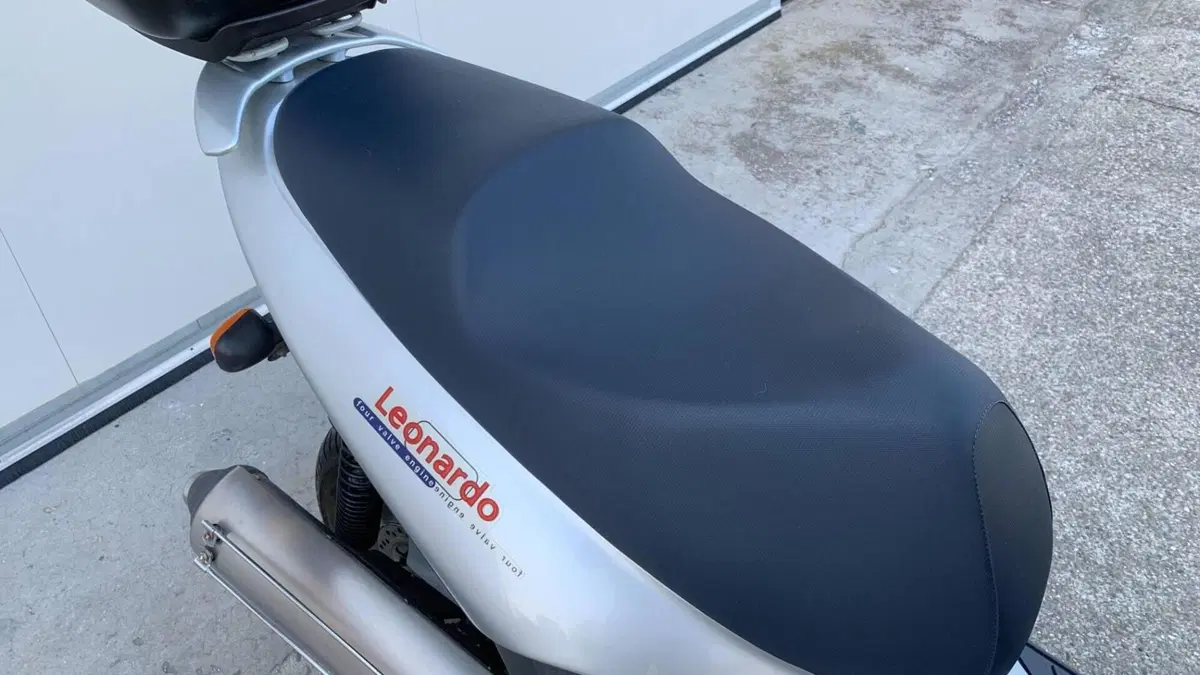 Aprilia Leonardo 150 (1997 - 02)  (9)