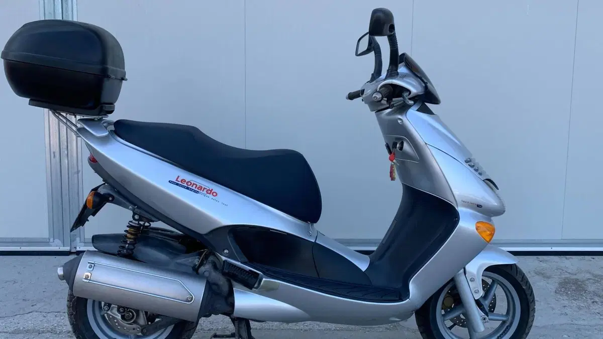 Aprilia Leonardo 150 (1997 - 02)  (5)