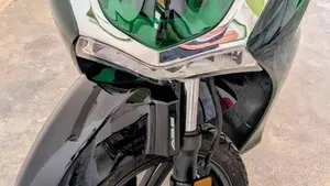 Honda SH 150i Vetro (2024 - 25)  (9)
