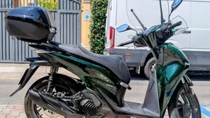 Honda SH 150i Vetro (2024 - 25) 