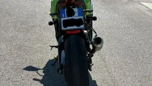 Kawasaki Ninja 636 ZX-6R KRT (2019 - 20)  (4)