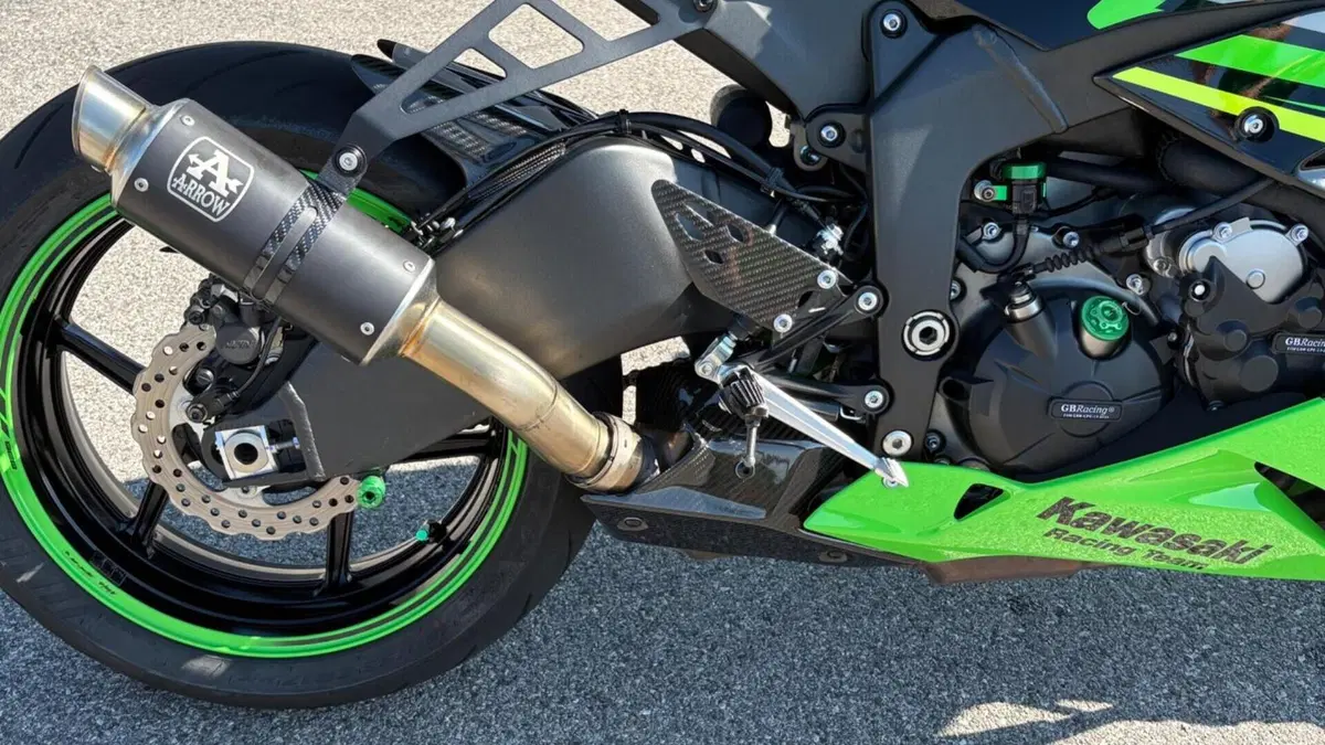 Kawasaki Ninja 636 ZX-6R KRT (2019 - 20)  (5)