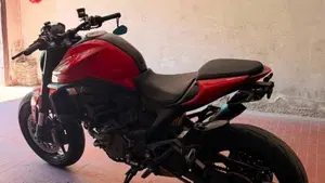 Ducati Monster 937 (2021 - 25)  (6)