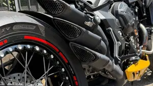 MV Agusta Dragster 800 RC SCS (2022 - 25)  (7)