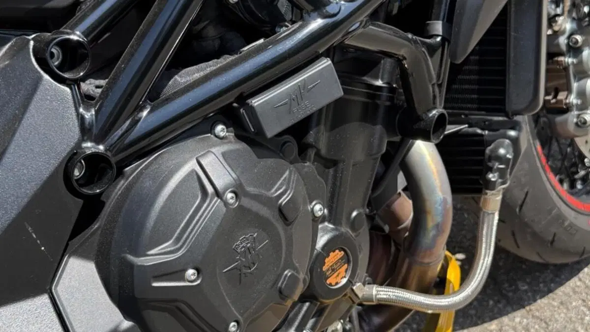 MV Agusta Dragster 800 RC SCS (2022 - 25)  (10)