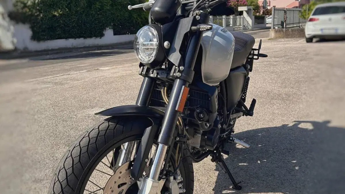 Swm Outlaw 125 (2019 - 20)  (4)