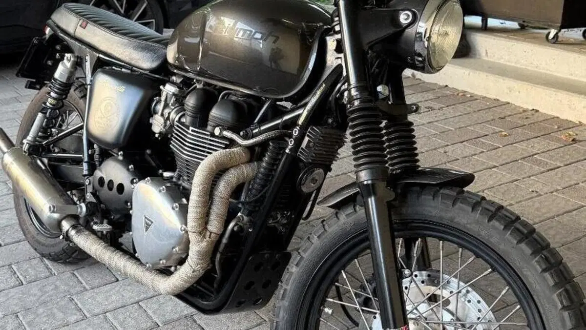 Triumph Bonneville (2007 - 16)  (9)