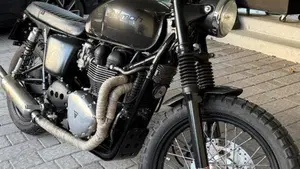 Triumph Bonneville (2007 - 16)  (9)