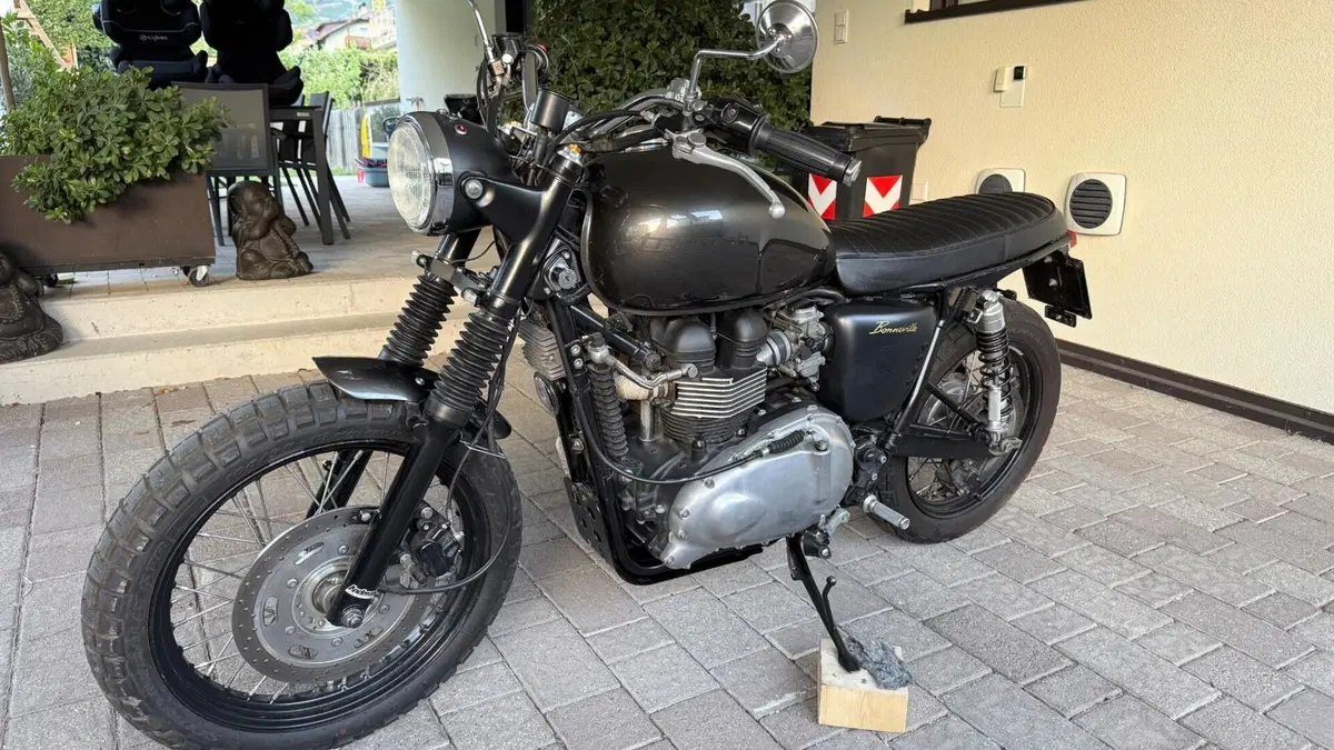 Triumph Bonneville (2007 - 16)  (17)