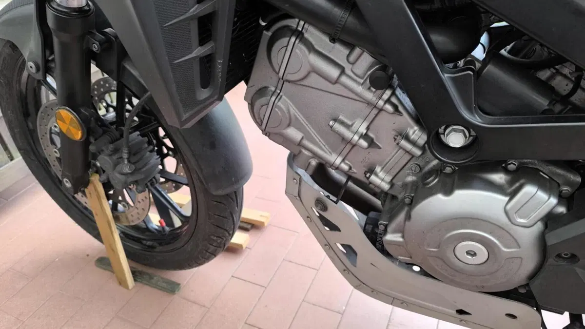 Suzuki V-Strom 650 ABS (2017 - 20)  (3)