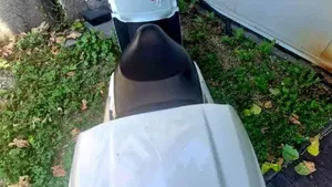 Kymco Like 200i (2009 - 17)  (8)