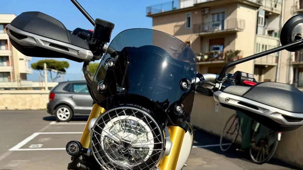 Triumph Scrambler 1200 XE (2019 - 20)  (4)