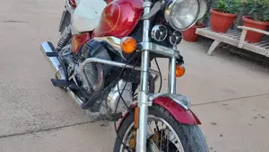 Moto Guzzi Nevada 750 Club (1998 - 01)  (2)