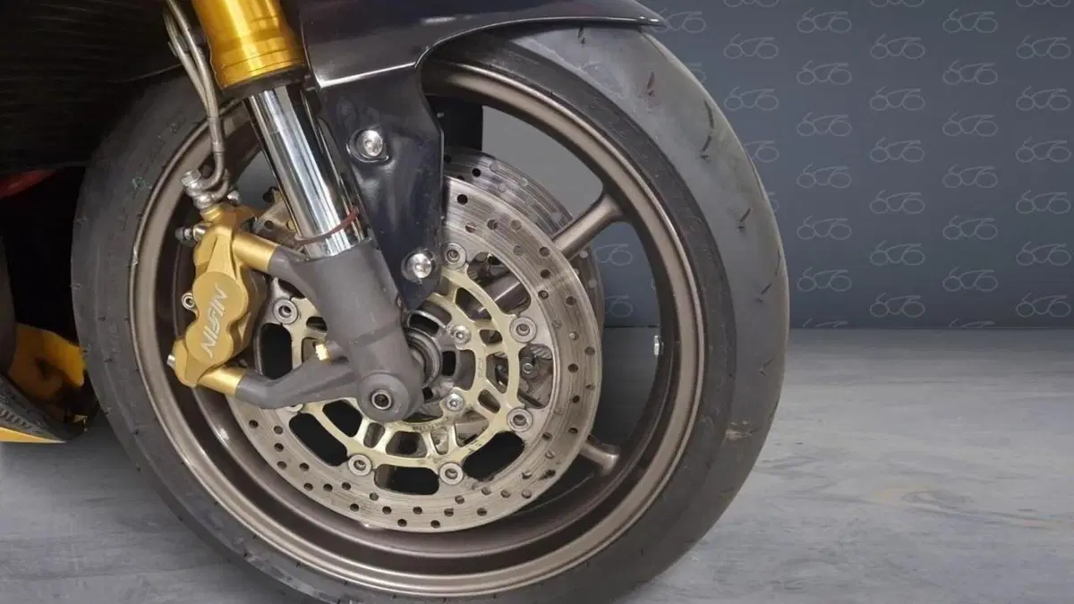 Triumph Daytona 675 (2006 - 08)  (5)