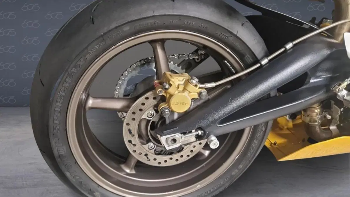 Triumph Daytona 675 (2006 - 08)  (6)