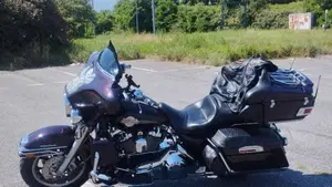Harley-Davidson 1450 Electra Glide Ultra Classic (2006 - 07) - FLHTCUI  (4)