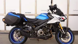 Suzuki GSX-S1000GX Plus (2026)  (2)