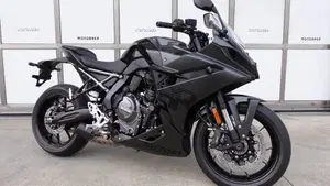 Suzuki GSX-8R (2024 - 26)  (2)