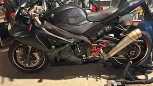 Suzuki GSX-R1000 (2006 - 08)  (2)