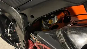 Suzuki GSX-R1000 (2006 - 08)  (4)