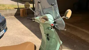 Piaggio Vespa 125 Primavera  (5)