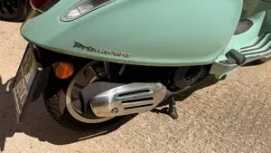 Piaggio Vespa 125 Primavera  (11)
