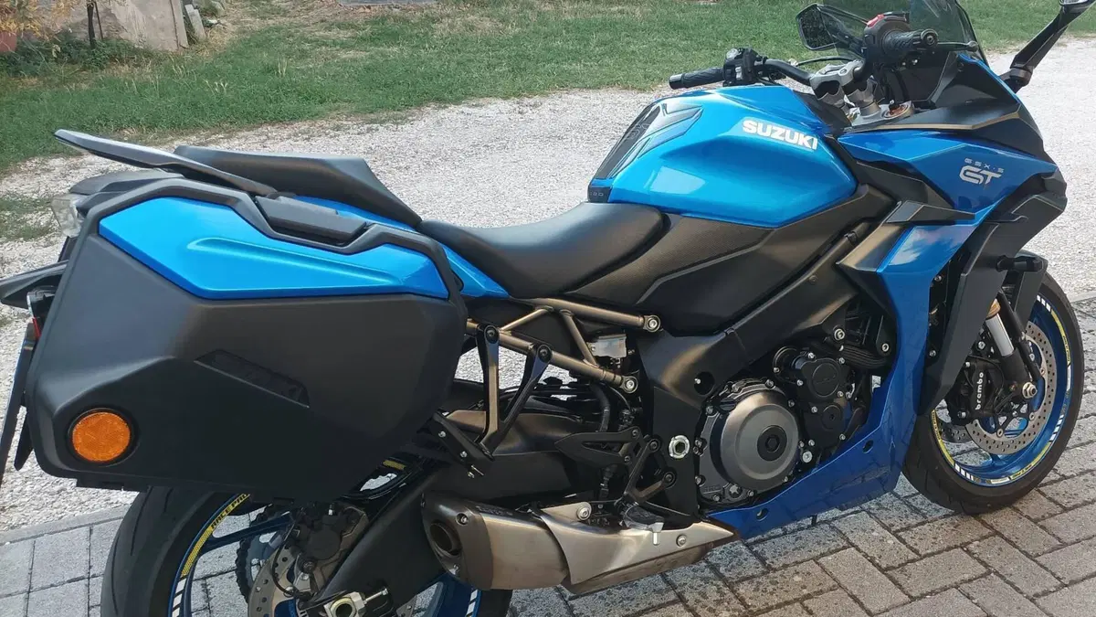 Suzuki GSX-S1000GT (2022 - 24)  (5)